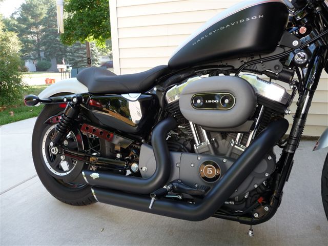 Harley Davidson Sportster Nightster. Harley Davidson Nightstir