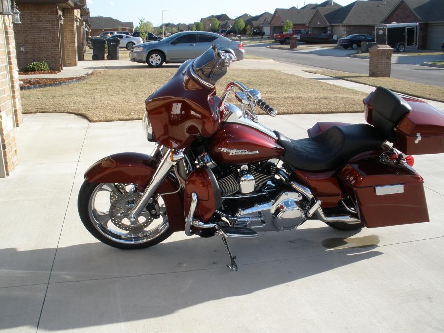 New painted lower fairings installed on Street Glide Harley Davidson Forums