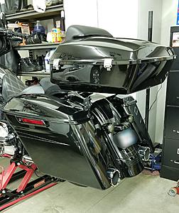 Advan Black color matched extended saddlebags-20171227_142013.jpg