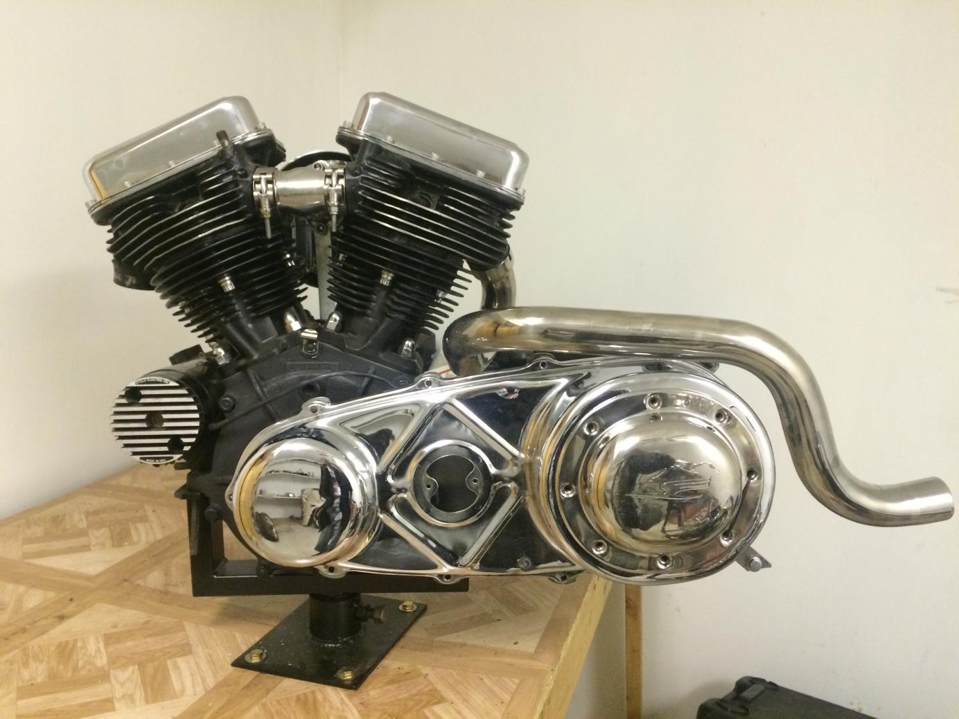 Harley Davidson Panhead Engine Born Free Motorcycle Show Win This 1952 Harley Davidson