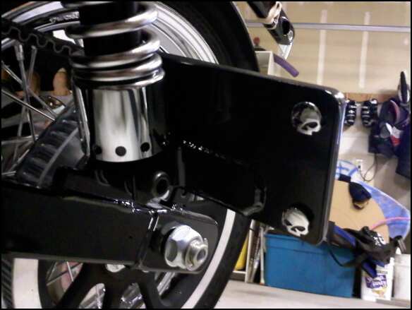 Street Bob - side mount license plate? - Harley Davidson Forums