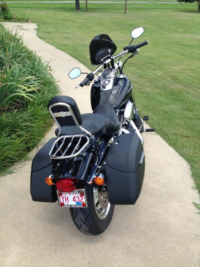 harley street bob saddlebags