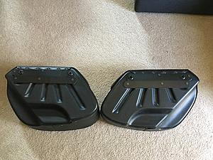 Genuine Harley Davidson Bar and Shield Leather Saddlebags-img_3745.jpg