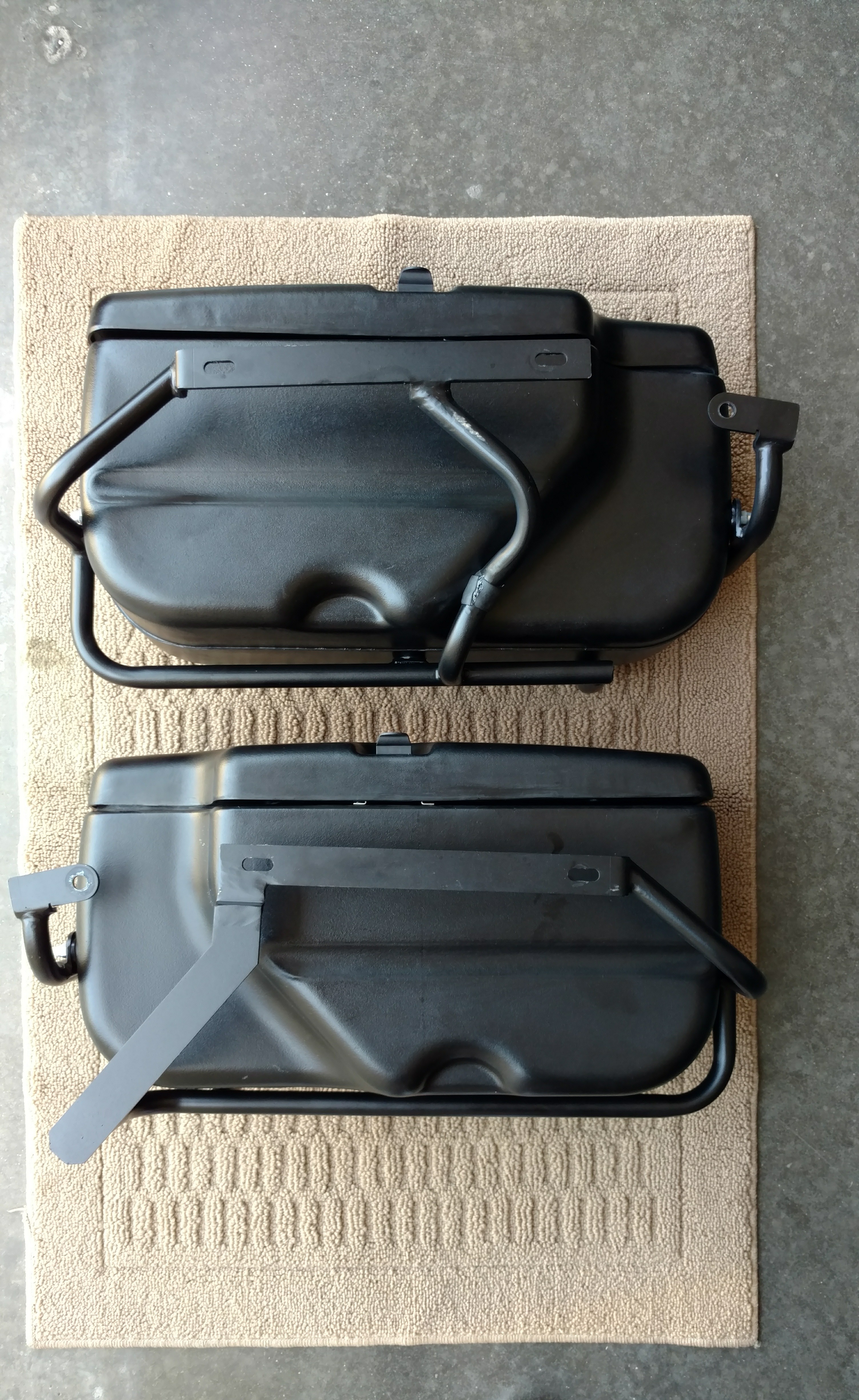 dyna defender saddlebags