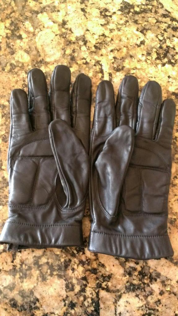 HD Willie G Black Leather gloves LARGE - Harley Davidson Forums