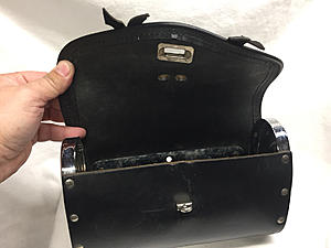 Genuine HD Leather Road King Windshield bag-photo63.jpg