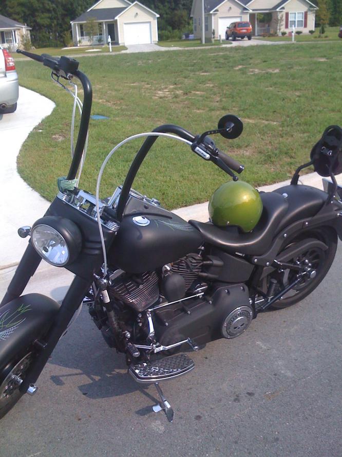 Pics of apes on a Fatboy - Harley Davidson Forums