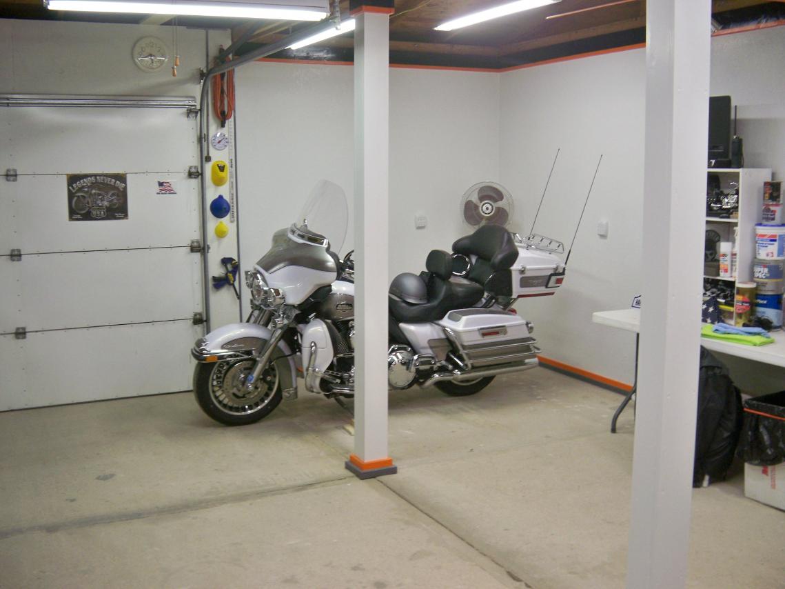 Man Cave HARLEY garage - Page 2 - Harley Davidson Forums