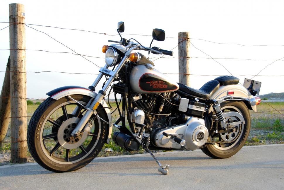 Dyna narrow outlet glide