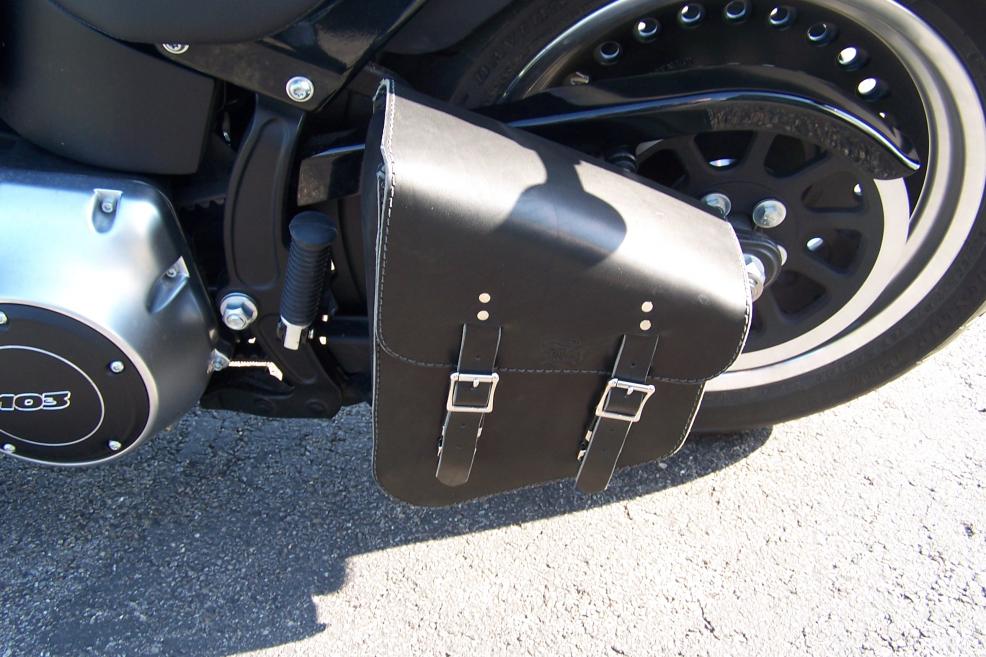 harley swingarm bag