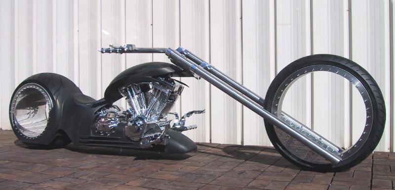 https://www.hdforums.com/forum/attachments/general-harley-davidson-chat/277697d1350998788-american-chopper-the-build-off-2-2004_daytona_hubless_monster_amen_motorcycles.jpg