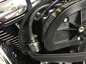 oil in air cleaner on 2017 streetglide-img_2072.jpg