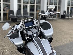 14&quot; road glide bars-cjudaihl.jpg