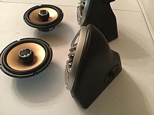 Tour Pack Speaker Pods with Polk DD 6.5-img_0693.jpg