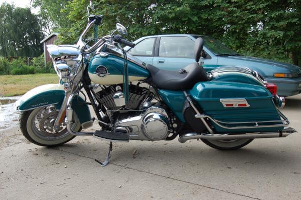 2009 Road King Classic Perfect - Harley Davidson Forums