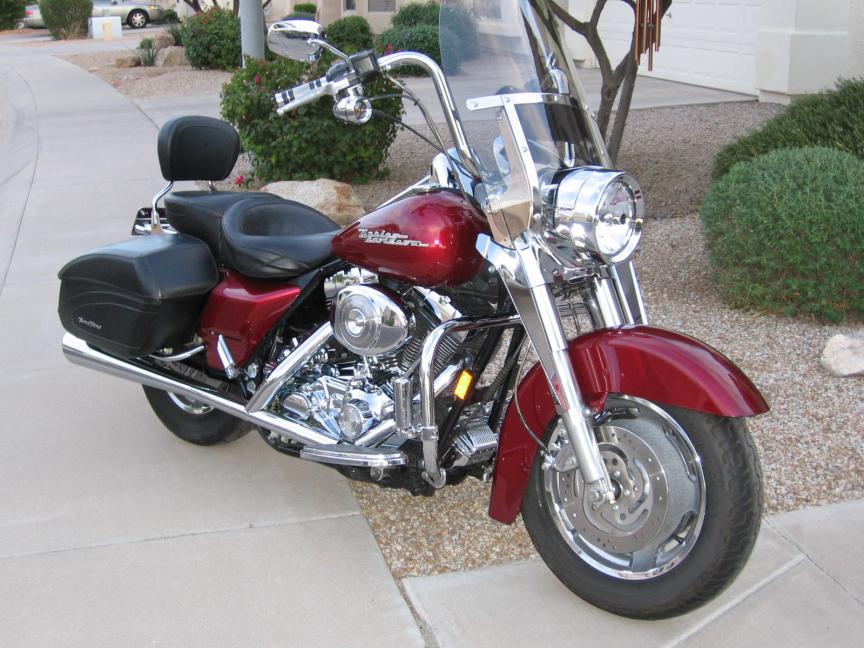 2005 road king accessories