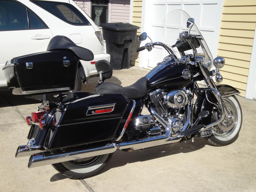 2003 road king hard bags