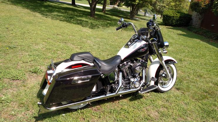 2011 Softail Deluxe - Harley Davidson Forums