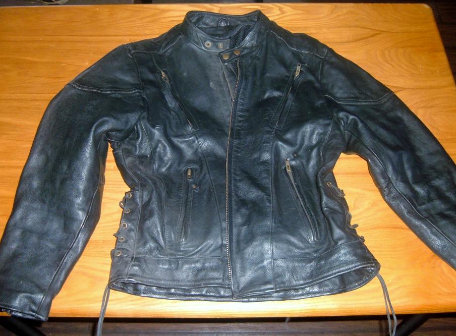 His And Hers Leather Jackets And Helmets Harley Davidson Forums 