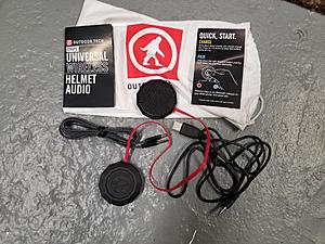 Chips Bluetooth Helmet Speakers Used-20180403_114646.jpg