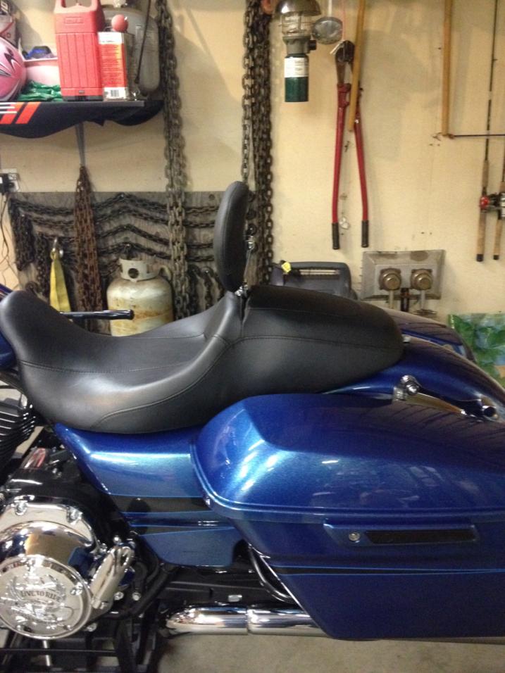420331d1425280631 Rider Backrest For 2014 Street Glide Suggestions Image 3444479833 