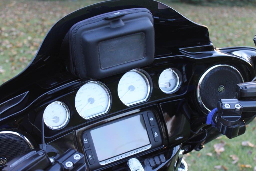 harley windshield pouch