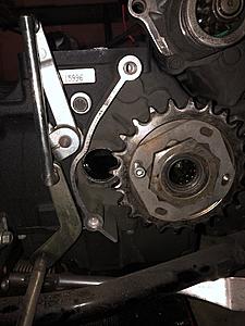 Broken countershaft bearing removal-img_0629.jpg