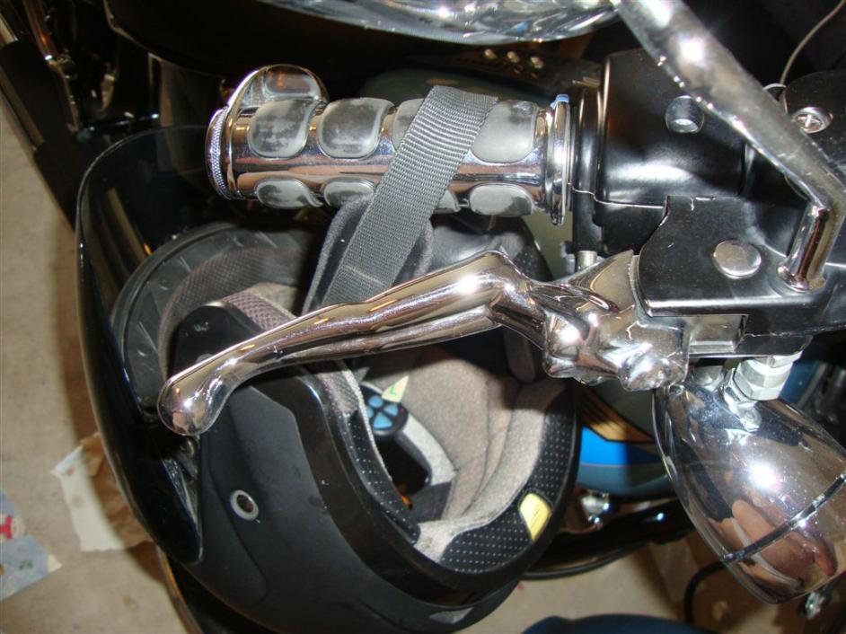 Looking for some new clutch and brake levers show yours off - Harley ...