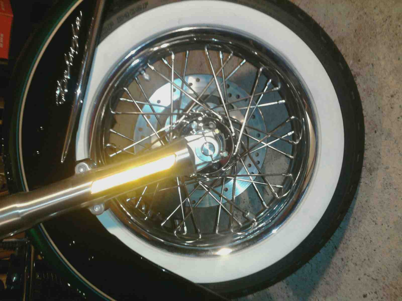 harley hub cover