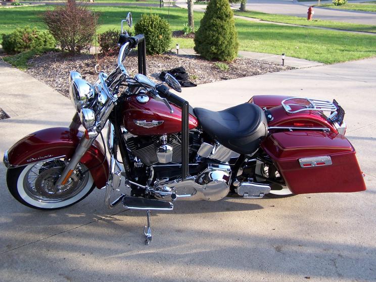 softail Deluxe with Hard Bags - Harley Davidson Forums