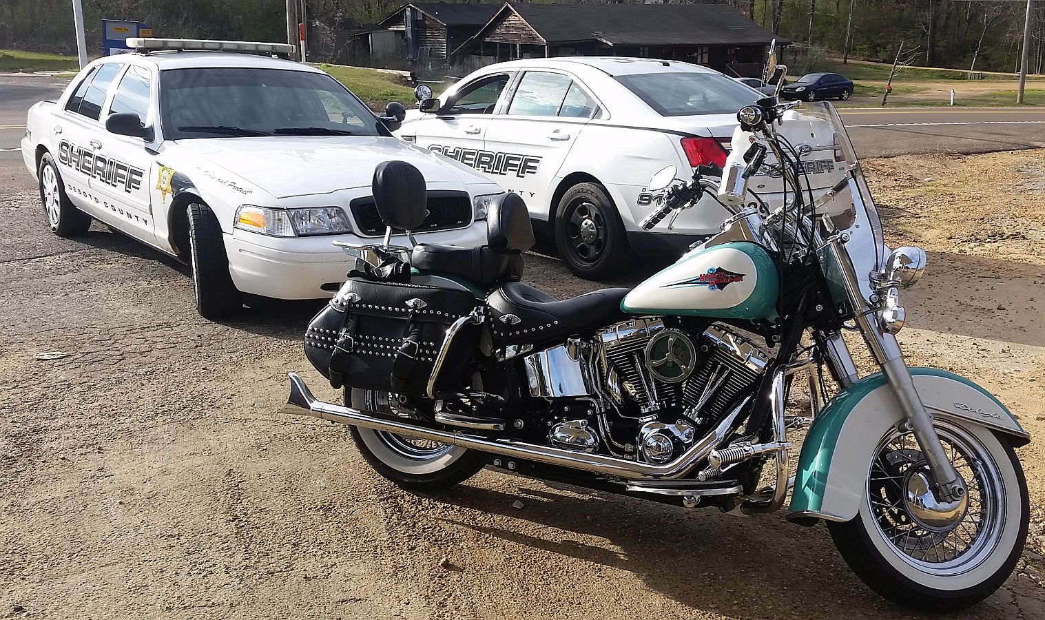 Name:  Softail%20Sheriff_zpstdaqmqt0.jpg
Views: 233
Size:  494.3 KB