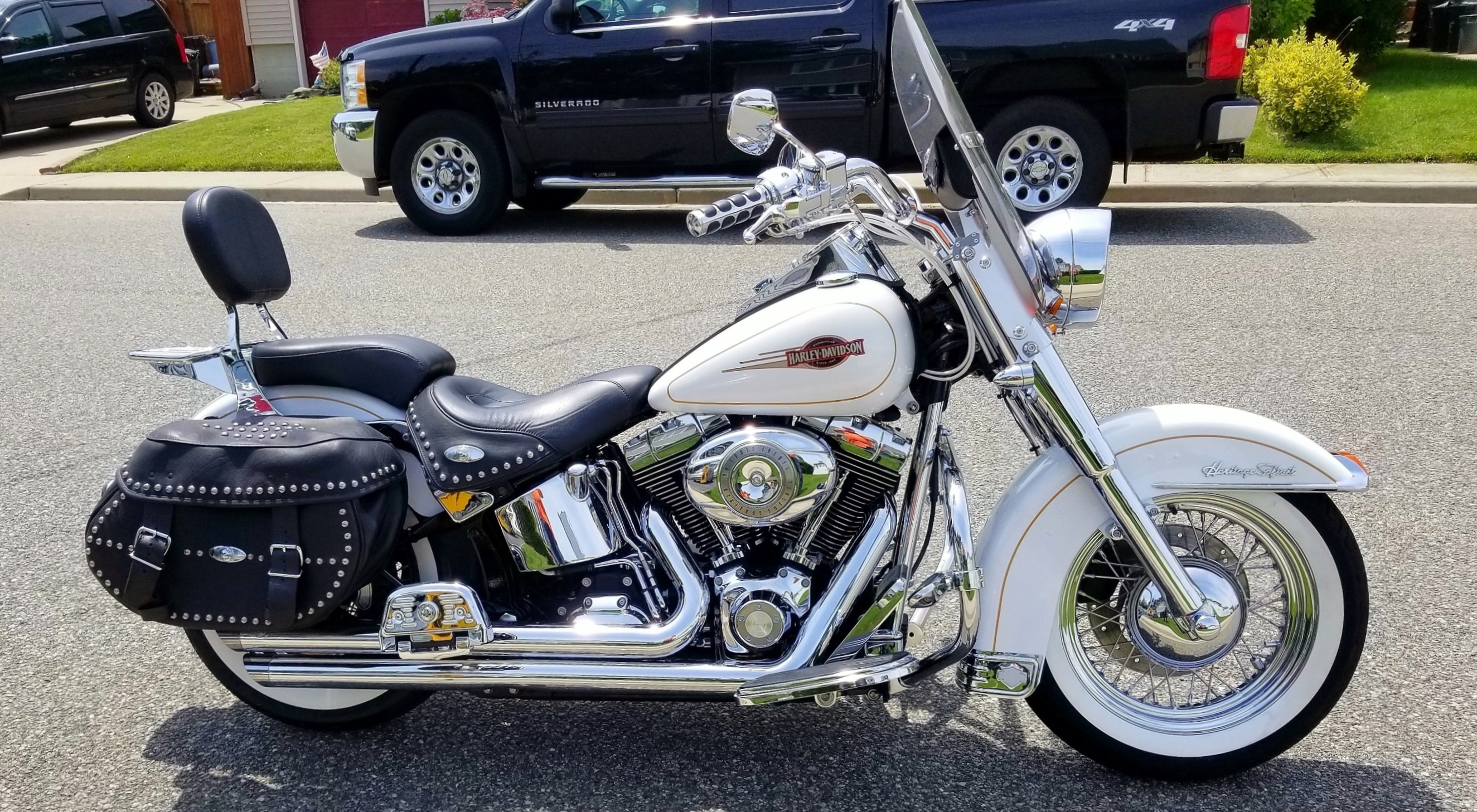 need opinions...2007 heritage softail...different shocks ...