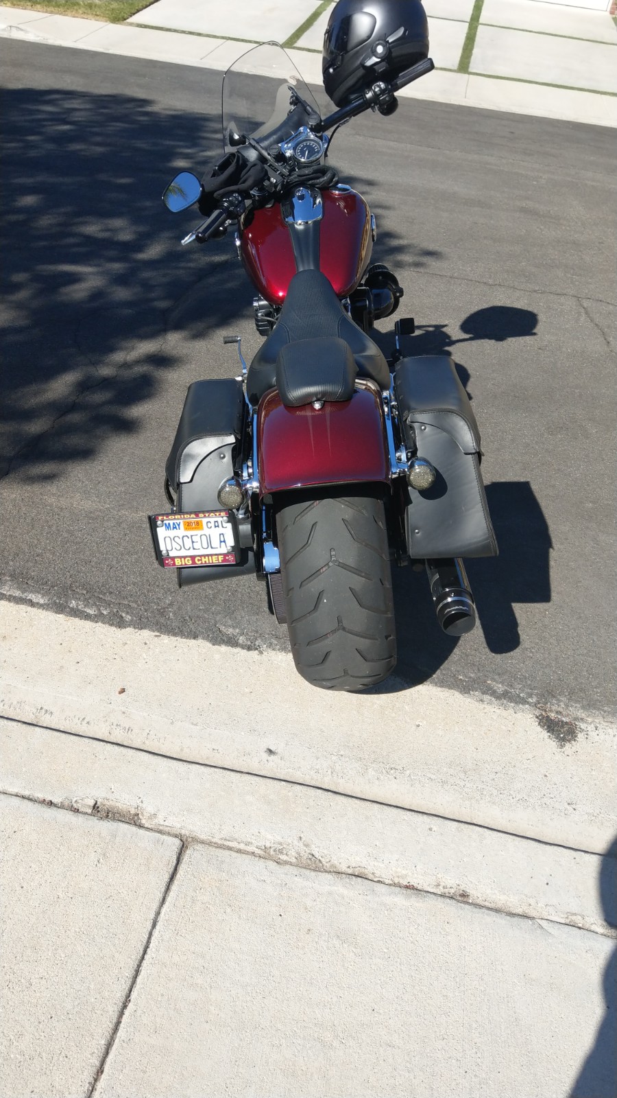 saddlebags for harley breakout