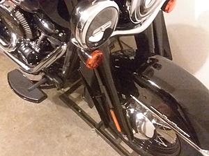 '18 Heritage fork mounted wind deflectors...anyone have them?-20180309_192852.jpg