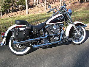 Show your favorite pic of your Softail, just one-img_0010.jpg