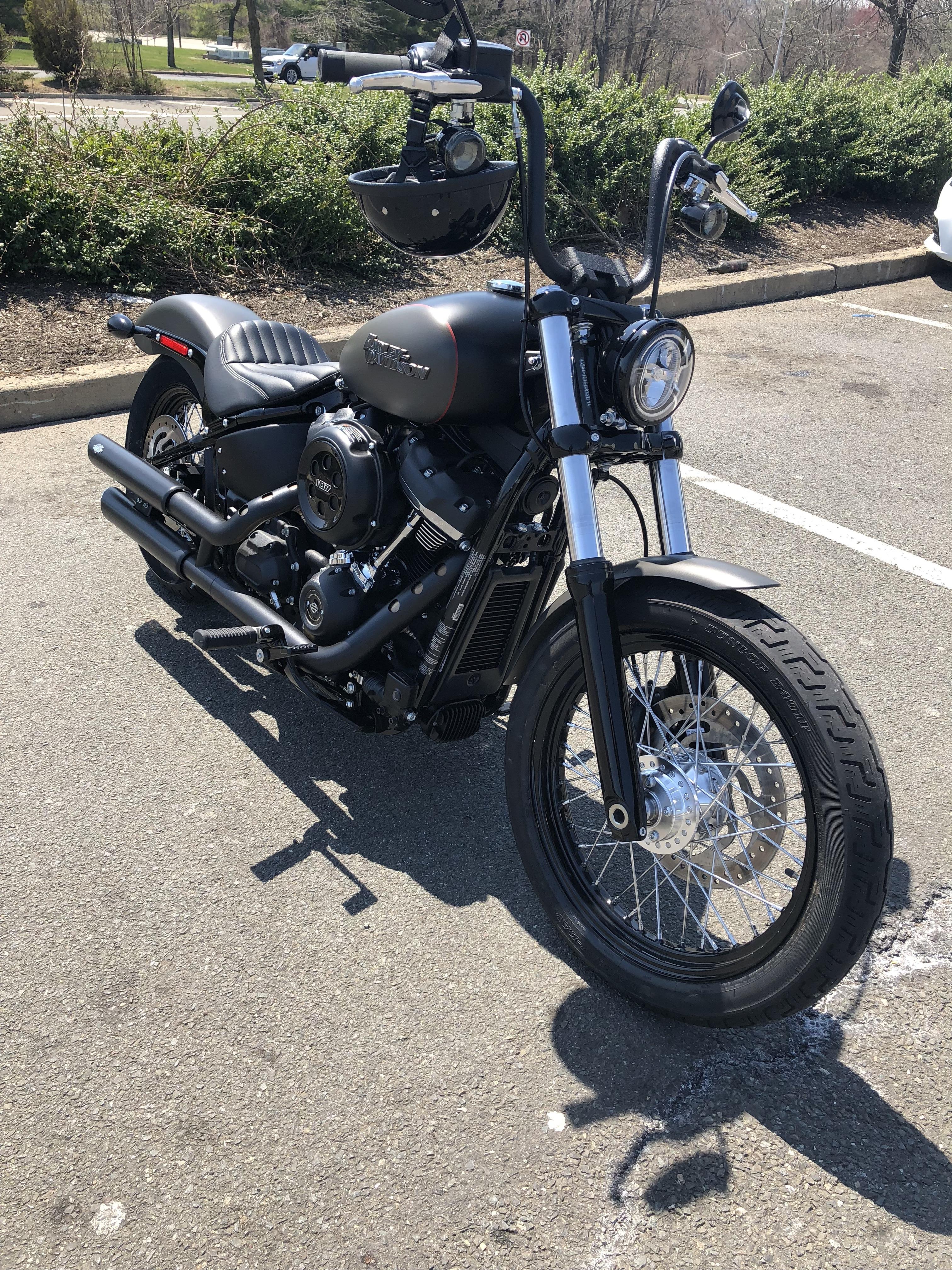 street bob fork boots