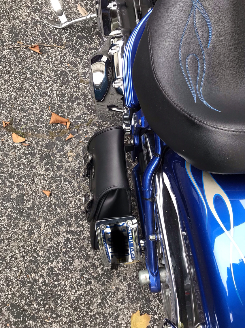 sportster swingarm bag with passenger pegs