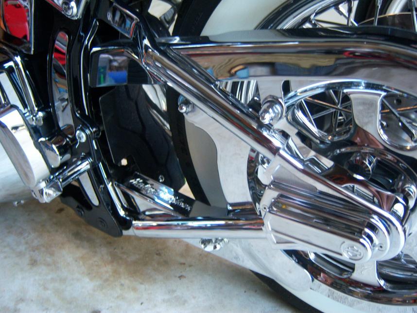 softail chrome swingarm