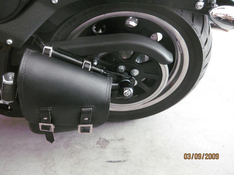 softail axle covers