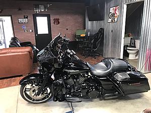  The Official Streetglide "Picture" Thread-bike3.jpg