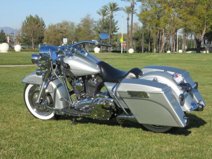 stretched hard bags for road king