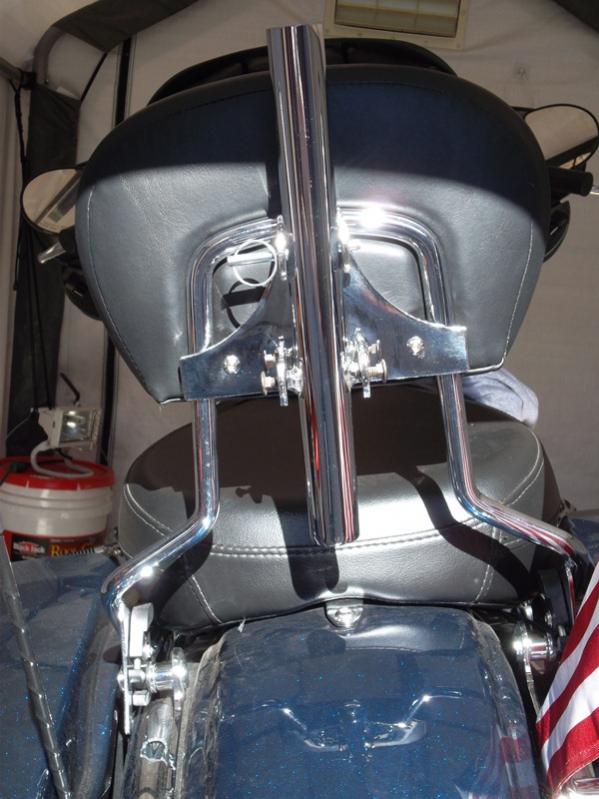 street glide flag mount