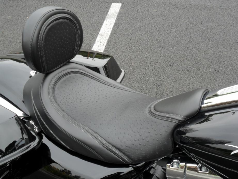 Best low profile Road King seat? - Page 3 - Harley ...