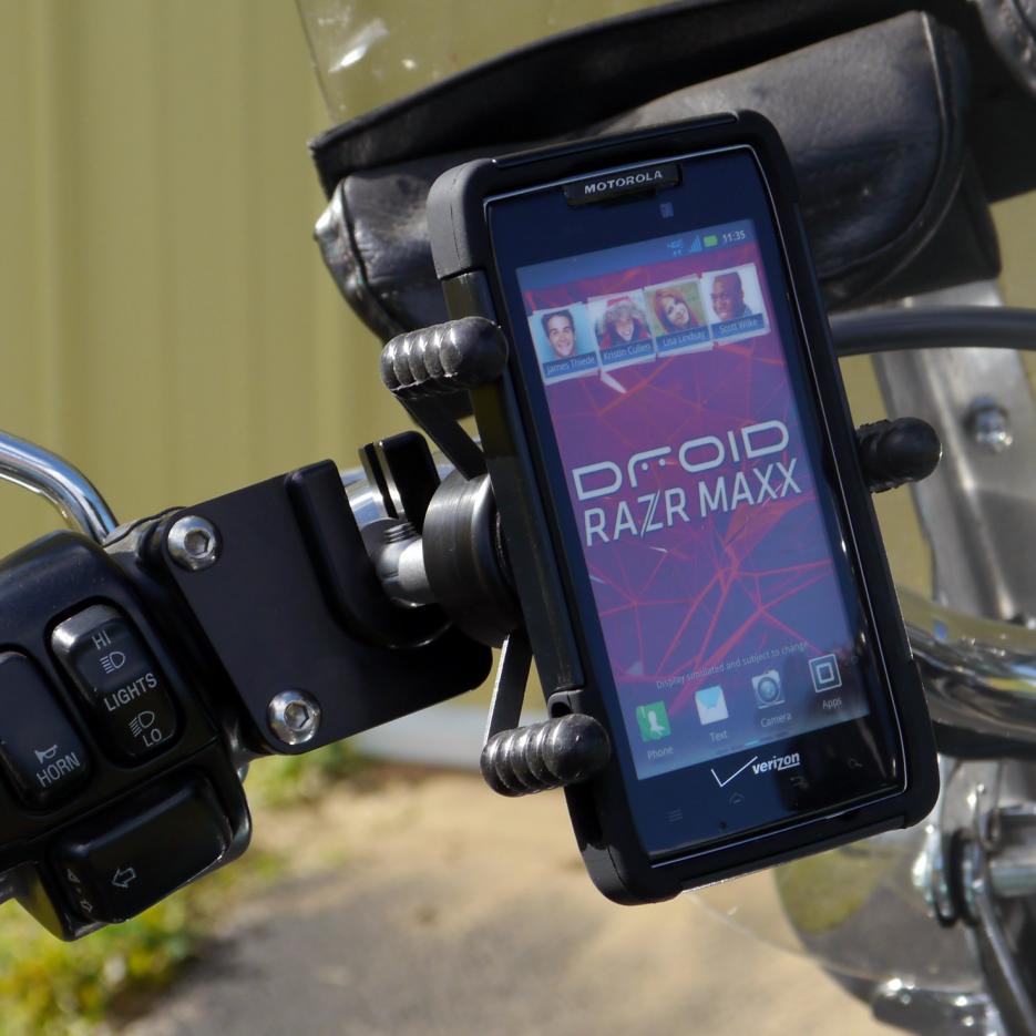 street glide phone holder