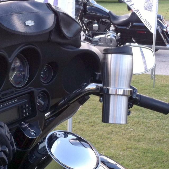 harley saddlebag cup holder