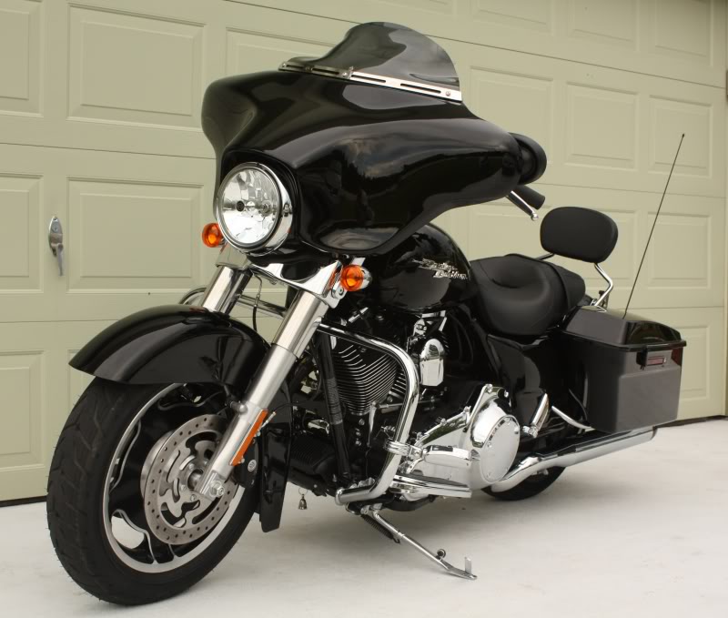 Name:  StreetGlide051709.jpg
Views: 3025
Size:  83.9 KB