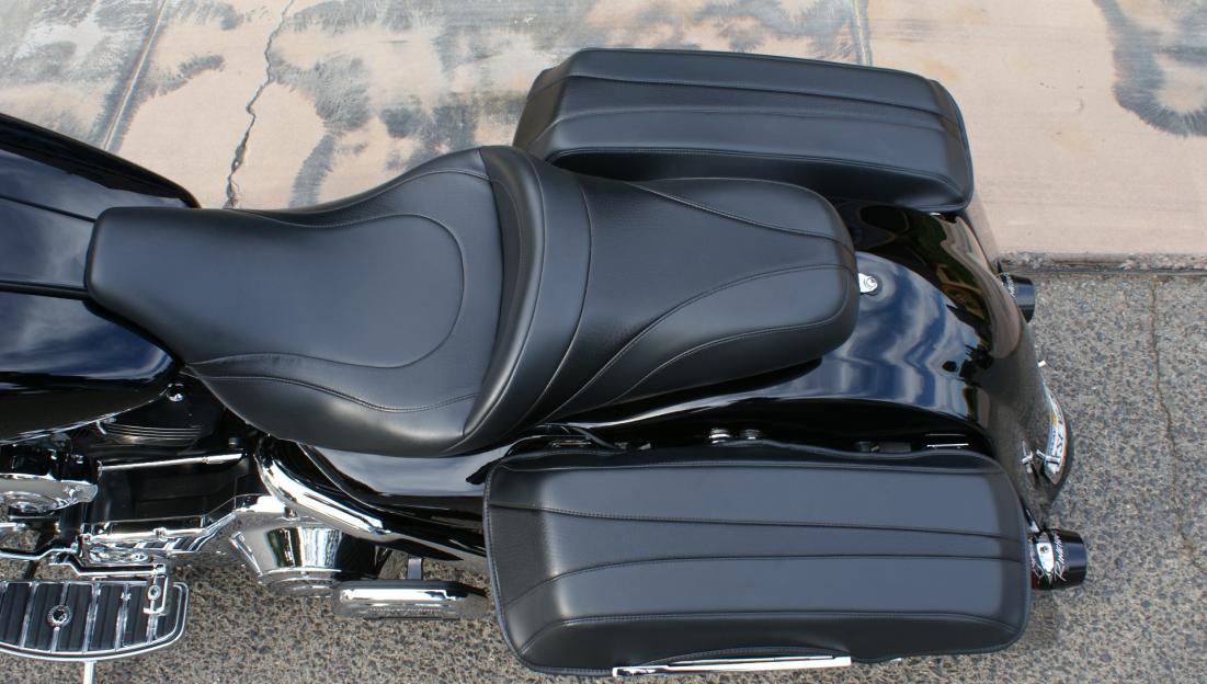 harley davidson saddlebag lid protectors