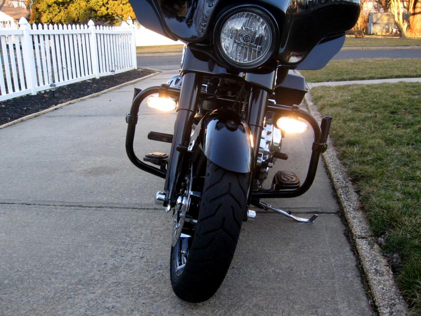 engine guard mounted lights for harley davidson