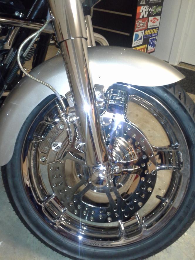 Street Stalker front fender $200 + shipping - Harley Davidson Forums