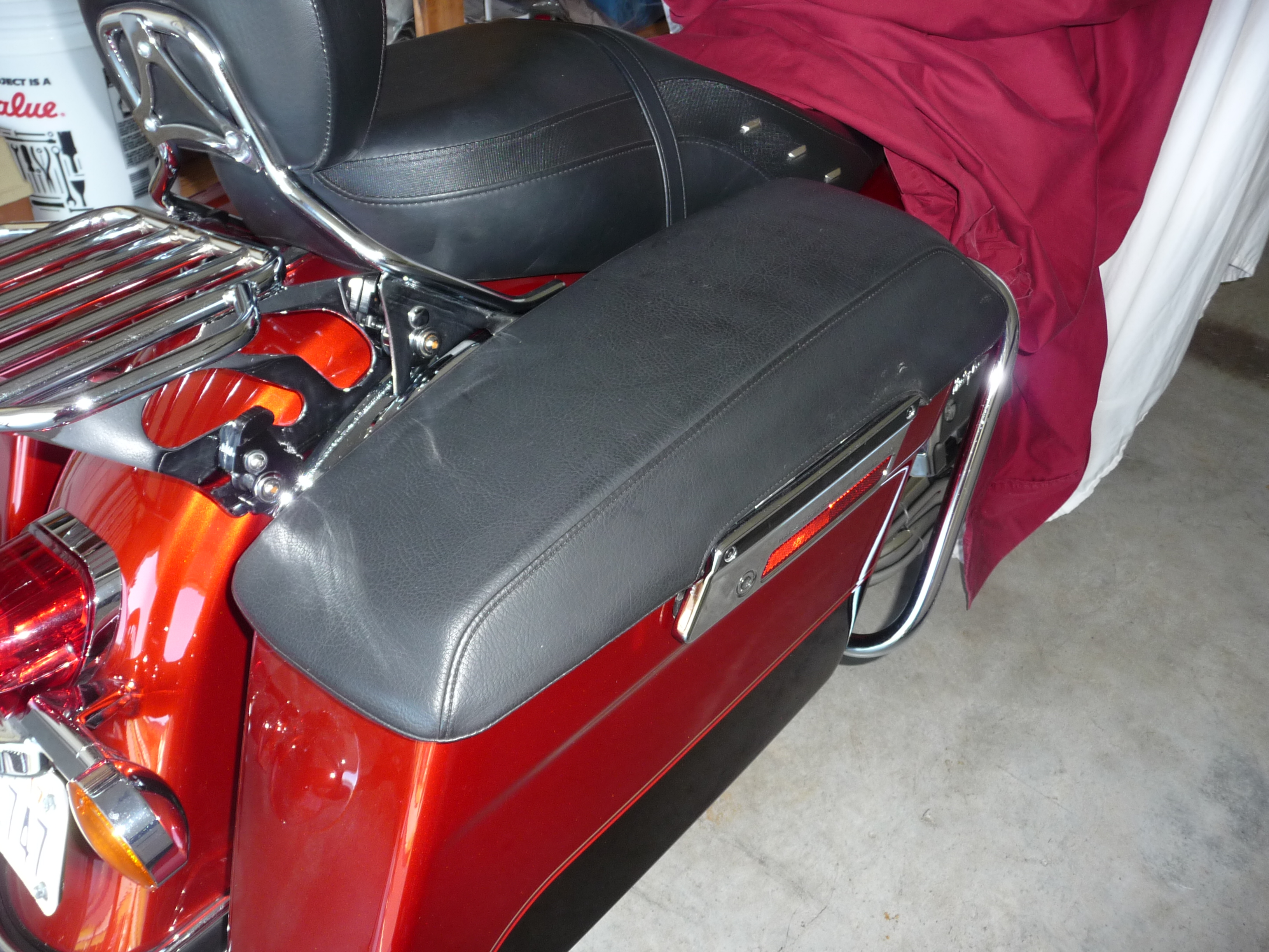 harley davidson saddlebag lid protectors